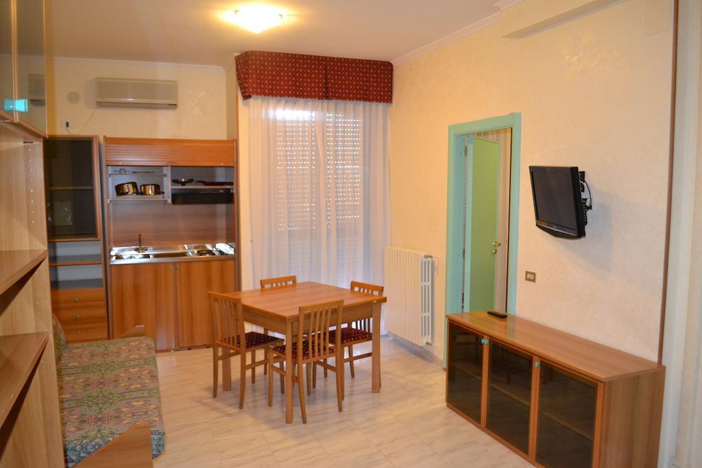 La Villa Dei Gourmets - Struttura Sanificata Foggia Exterior foto